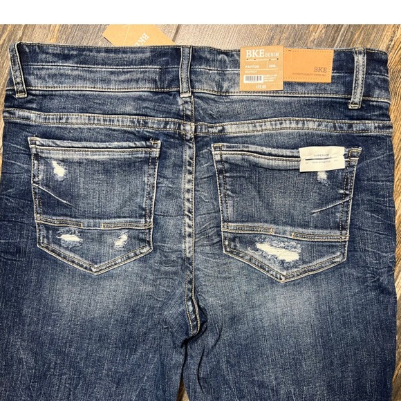 BKE Payton Universal Fit Mid Rise Denim Bootcut Jeans Size 32x35.5 Distressed - Picture 12 of 13